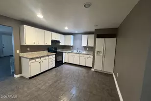 4311 N 73rd Dr, Phoenix, AZ 85033 - Photo 3