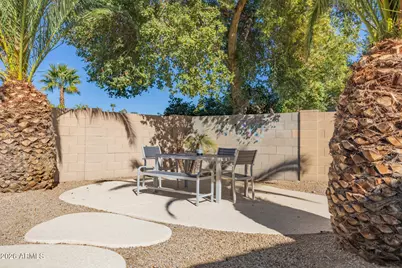 16208 N 174th Court, Surprise, AZ 85388 - Photo 37