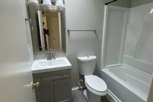 6046 W Townley Ave, Glendale, AZ 85302 - Photo 7