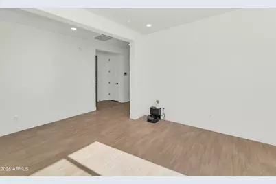 26405 N 76th Drive, Peoria, AZ 85383 - Photo 13