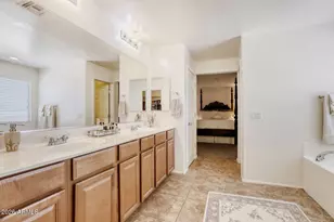 874 E Furness Dr, Gilbert, AZ 85297 - Photo 23