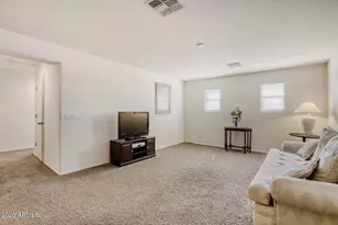 874 E Furness Dr, Gilbert, AZ 85297 - Photo 19