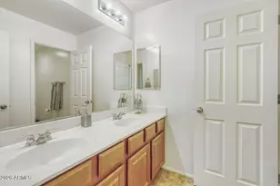 874 E Furness Dr, Gilbert, AZ 85297 - Photo 27