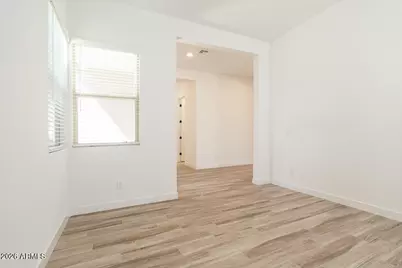 17638 W Highland Avenue, Goodyear, AZ 85395 - Photo 9