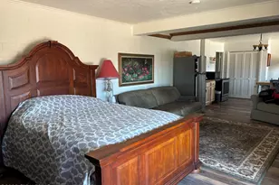 360 Woodland Dr, Sedona, AZ 86336 - Photo 11