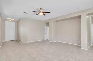 3825 W Desert Creek Ln, Phoenix, AZ 85086 - Photo 7