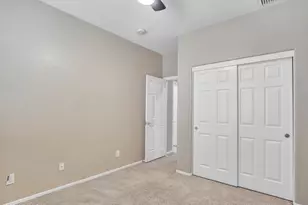 3825 W Desert Creek Ln, Phoenix, AZ 85086 - Photo 25