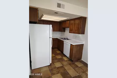 2560 S Yavapai Road, Apache Junction, AZ 85119 - Photo 13