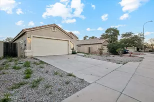 2233 W Alta Vista Rd, Phoenix, AZ 85041 - Photo 3