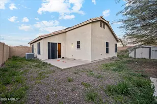 2233 W Alta Vista Rd, Phoenix, AZ 85041 - Photo 21