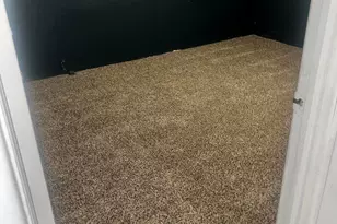 18 E Valencia Dr, Phoenix, AZ 85042 - Photo 7