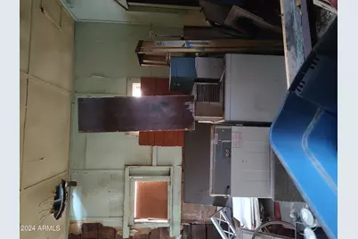728 W Sullivan Street, Miami, AZ 85539 - Photo 9