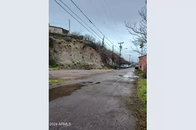 728 W Sullivan Street, Miami, AZ 85539 - Photo 7