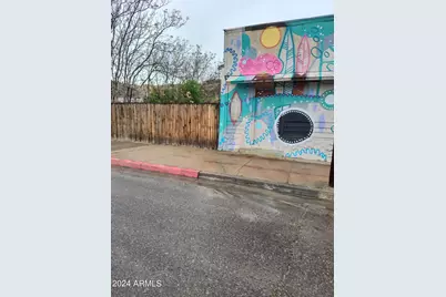 728 W Sullivan Street, Miami, AZ 85539 - Photo 3