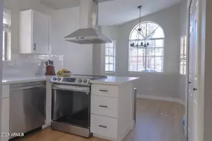 113 S Ocean Dr, Gilbert, AZ 85233 - Photo 3