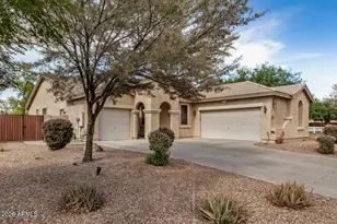 2112 E Yellowstone Pl, Chandler, AZ 85249 - Photo 3