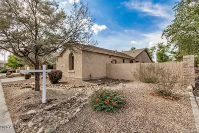 2112 E Yellowstone Place, Chandler, AZ 85249 - Photo 5