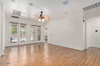 2112 E Yellowstone Place, Chandler, AZ 85249 - Photo 7