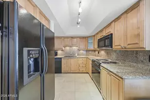 5124 N 31st Pl, Phoenix, AZ 85016 - Photo 13