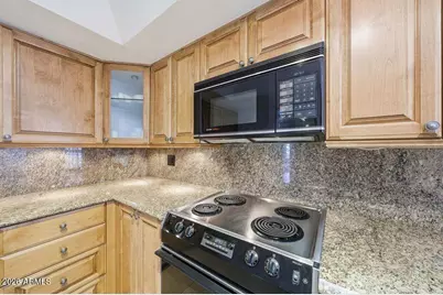 5124 N 31st Place #534, Phoenix, AZ 85016 - Photo 15