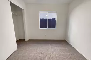 2023 E Wagoner Rd, Phoenix, AZ 85022 - Photo 9