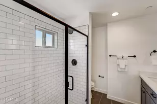 3645 E Earll Dr, Phoenix, AZ 85018 - Photo 19