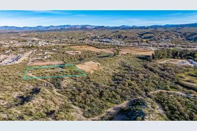 215 S Howard Court #-, Wickenburg, AZ 85390 - Photo 1