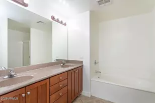 5450 E Deer Valley Dr, Phoenix, AZ 85054 - Photo 15