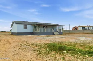 26986 W Desert Crest St, Casa Grande, AZ 85193 - Photo 5