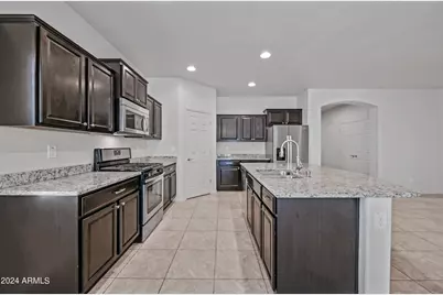 27358 N 174th Lane, Surprise, AZ 85387 - Photo 9