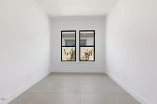 42088 N Tiger Wy, San Tan Valley, AZ 85140 - Photo 13