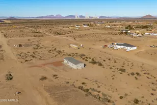 35146 W Lodge Dr, Arlington, AZ 85322 - Photo 29