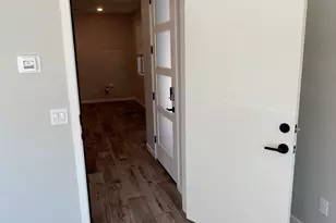 300 N Gila Springs Blvd, Chandler, AZ 85226 - Photo 11