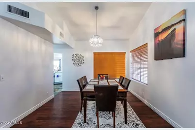 11015 W Laurelwood Lane, Avondale, AZ 85392 - Photo 9