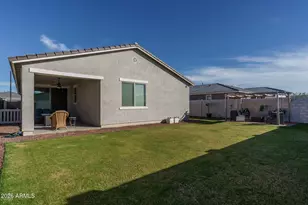 17851 W Red Fox Rd, Surprise, AZ 85387 - Photo 31