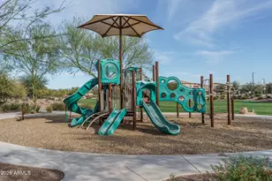 17851 W Red Fox Rd, Surprise, AZ 85387 - Photo 39