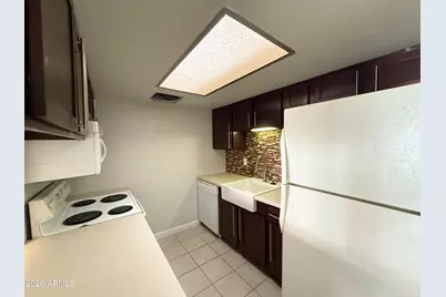 6812 N 35th Avenue #K, Phoenix, AZ 85017 - Photo 11