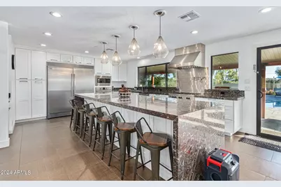 7701 E Davenport Drive, Scottsdale, AZ 85260 - Photo 5