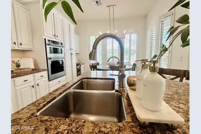 12406 W Morning Vista Lane, Peoria, AZ 85383 - Photo 17