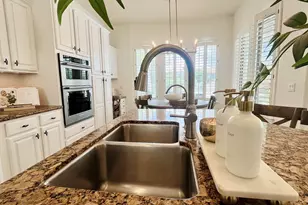 12406 W Morning Vista Ln, Peoria, AZ 85383 - Photo 17