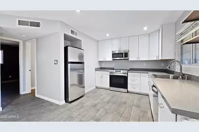 6739 N 16th Street #14, Phoenix, AZ 85016 - Photo 5
