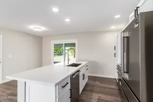 11016 W Sun City Blvd, Sun City, AZ 85351 - Photo 3