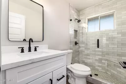 11016 W Sun City Boulevard, Sun City, AZ 85351 - Photo 13