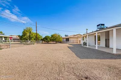 11016 W Sun City Boulevard, Sun City, AZ 85351 - Photo 19