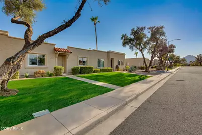 8135 E Vista Drive, Scottsdale, AZ 85250 - Photo 5