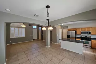 3841 E Minton St, Phoenix, AZ 85042 - Photo 5