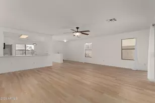 18611 North 22nd St, Phoenix, AZ 85024 - Photo 9