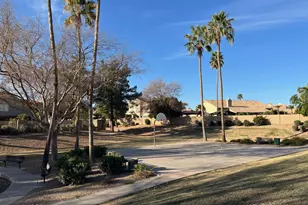 329 N Abalone Dr, Gilbert, AZ 85233 - Photo 17