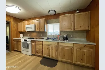 75 E Lynn Way, Queen Valley, AZ 85118 - Photo 9