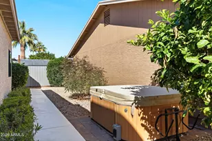 10542 E Bellflower Dr, Sun Lakes, AZ 85248 - Photo 17